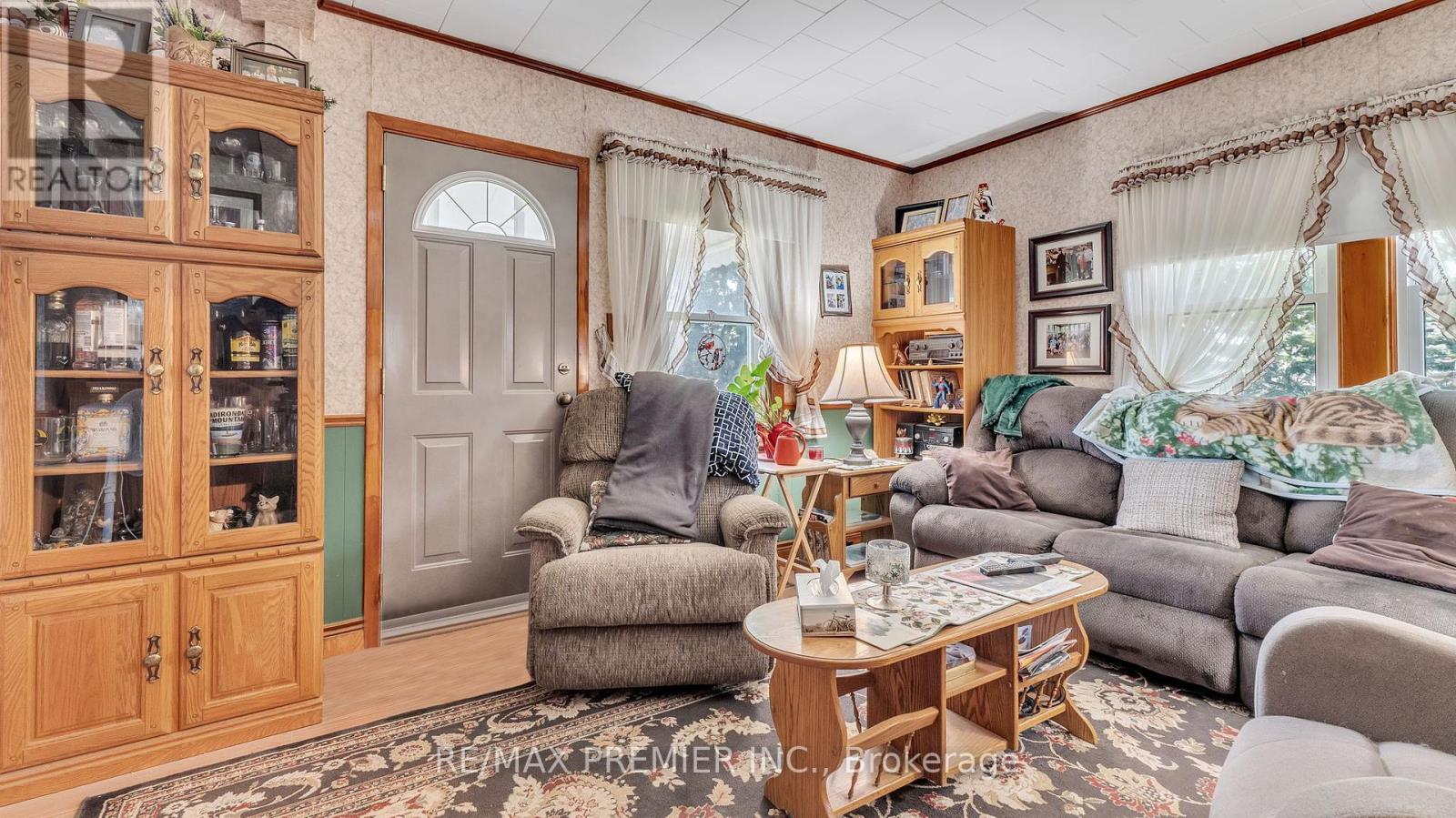 Photo 18 of 2059 Maple Grove Road, Clarington ON