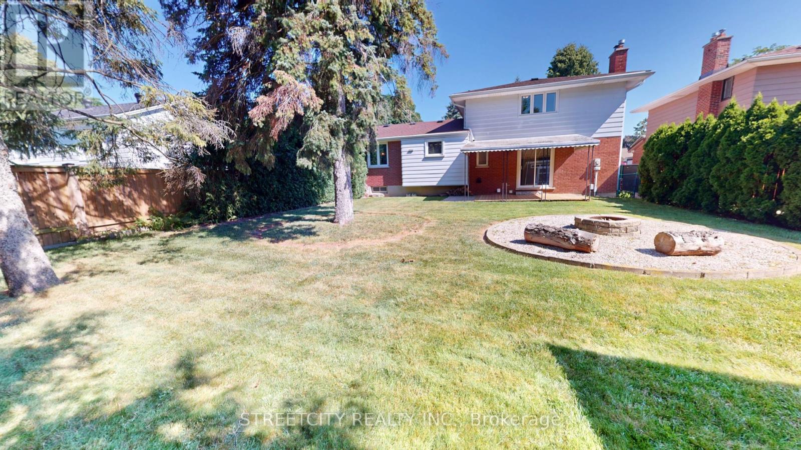 Photo 41 of 10 Milford Crescent, London North ON