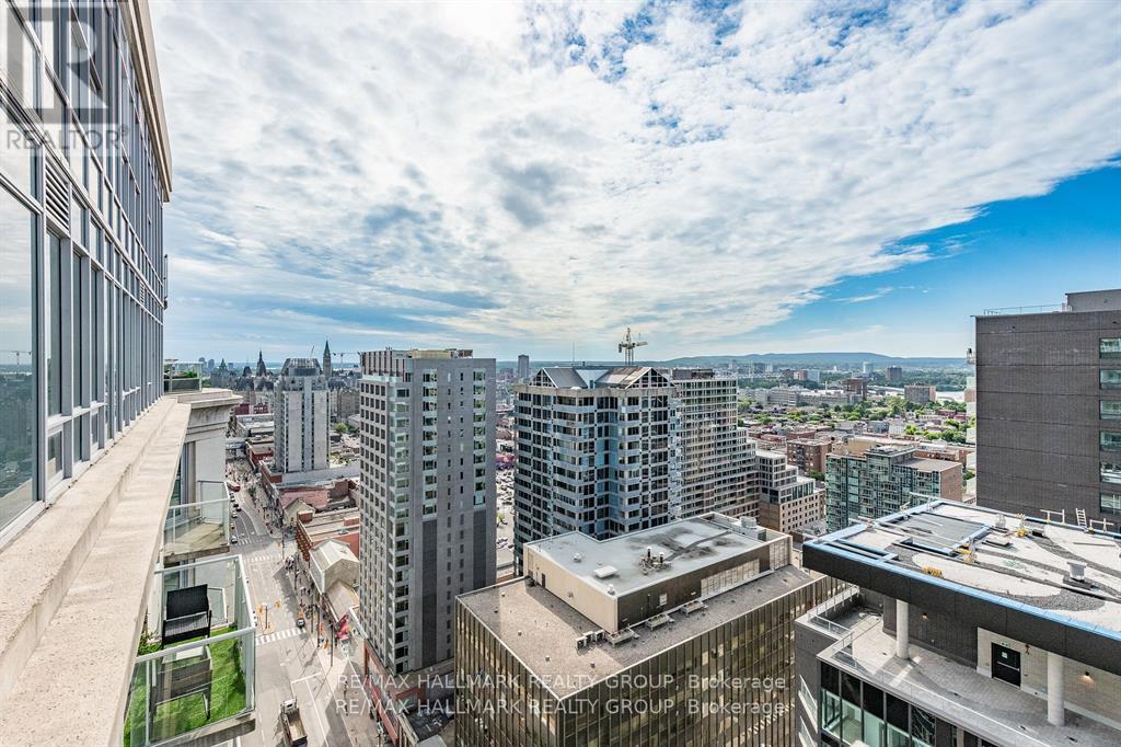 Photo 39 of Ph 1 2702 242 Rideau Street, Ottawa ON