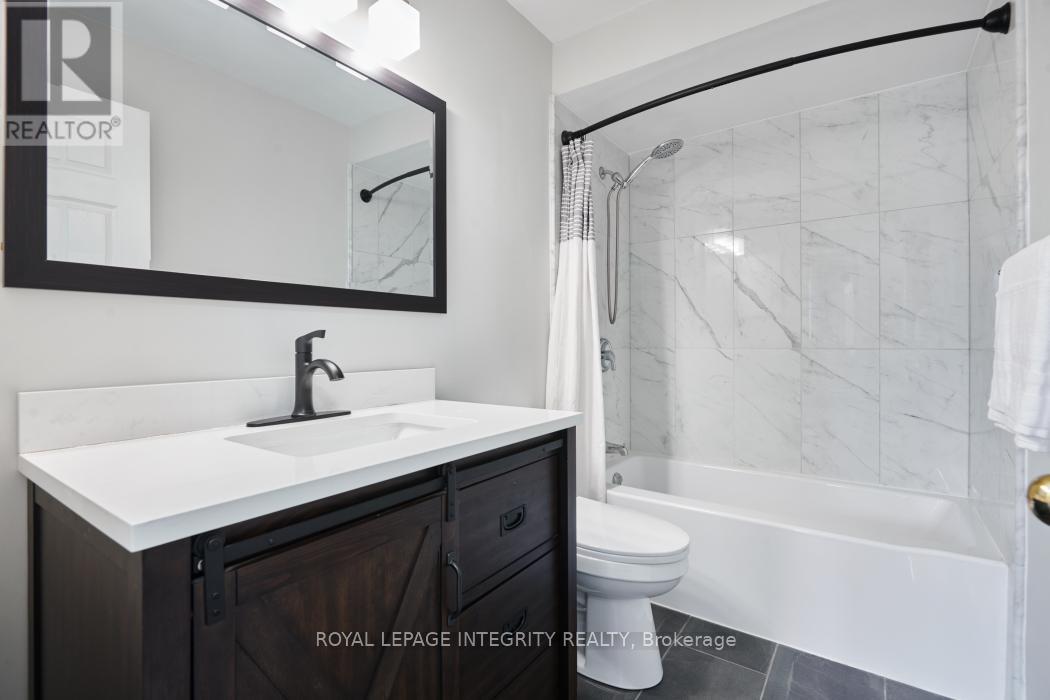 Photo 24 of 1036 Rocky Harbour Crescent, Ottawa ON