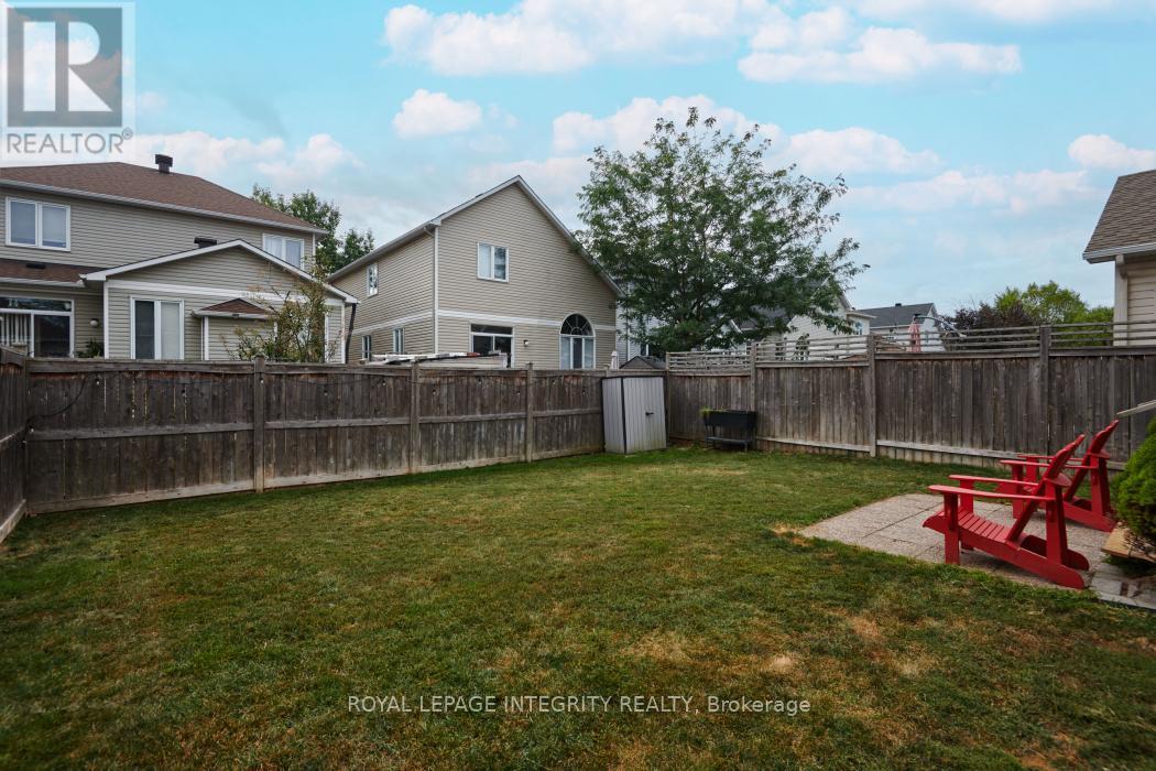 Photo 30 of 1036 Rocky Harbour Crescent, Ottawa ON