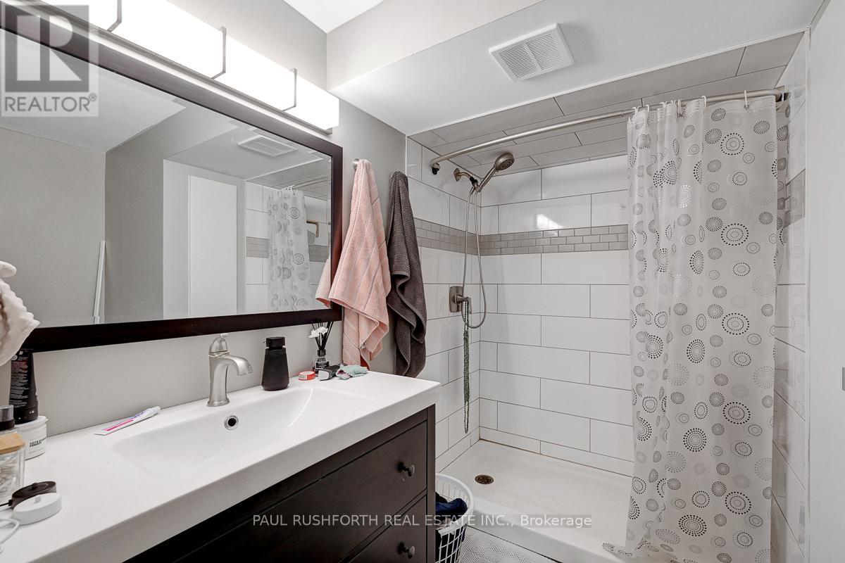 Photo 14 of 845 Trojan Avenue, Ottawa ON