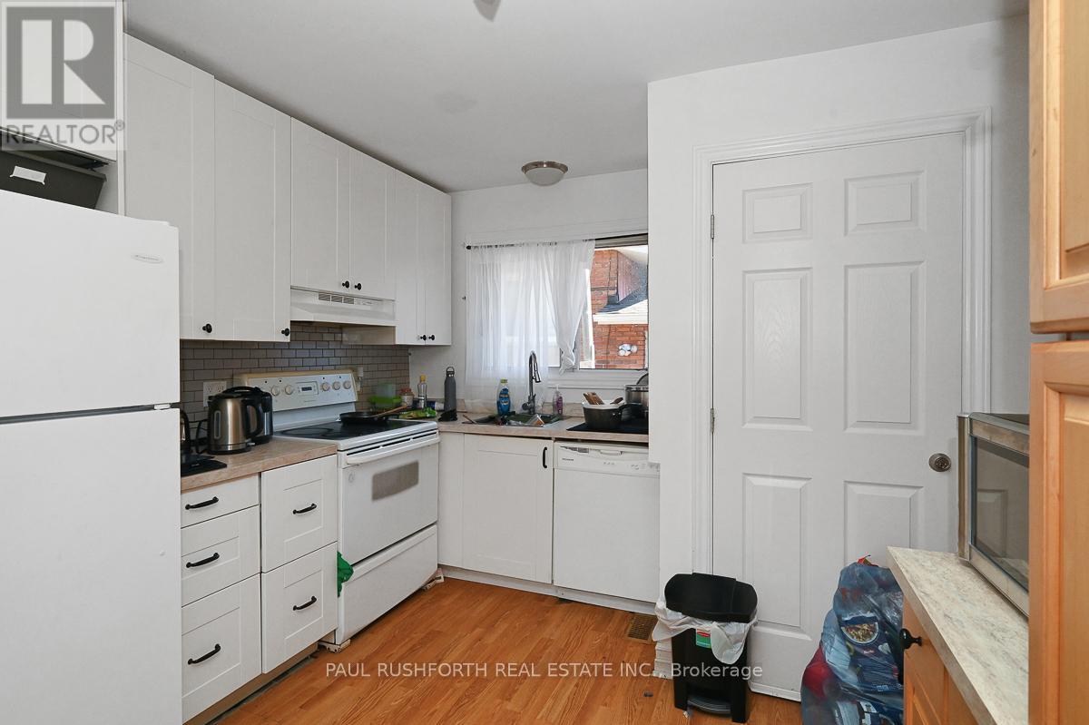 Photo 2 of 845 Trojan Avenue, Ottawa ON