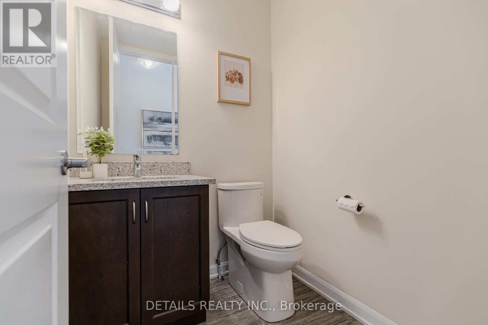Powder room