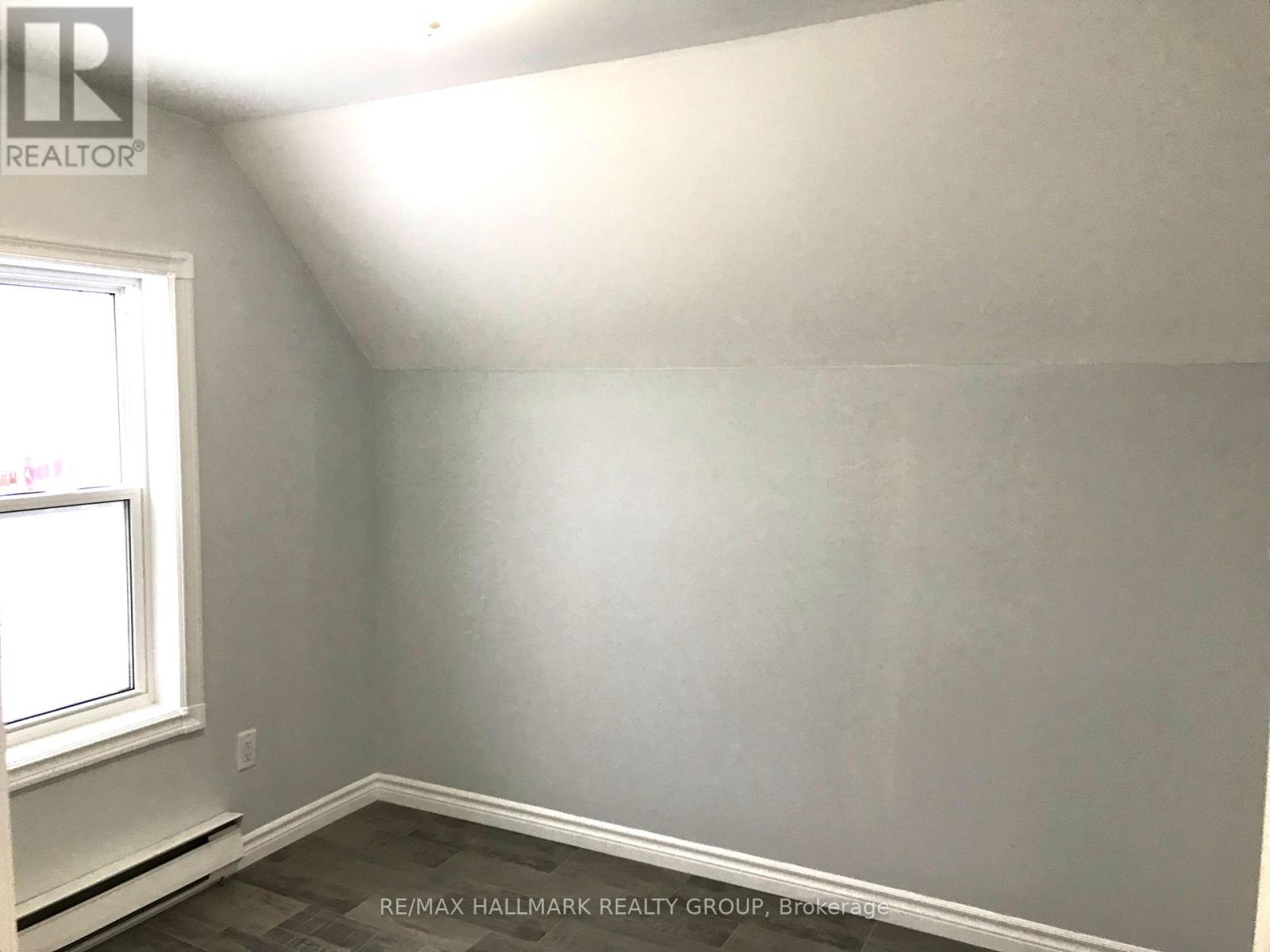 Photo 2 of 2 159 Westhaven Crescent, Ottawa ON