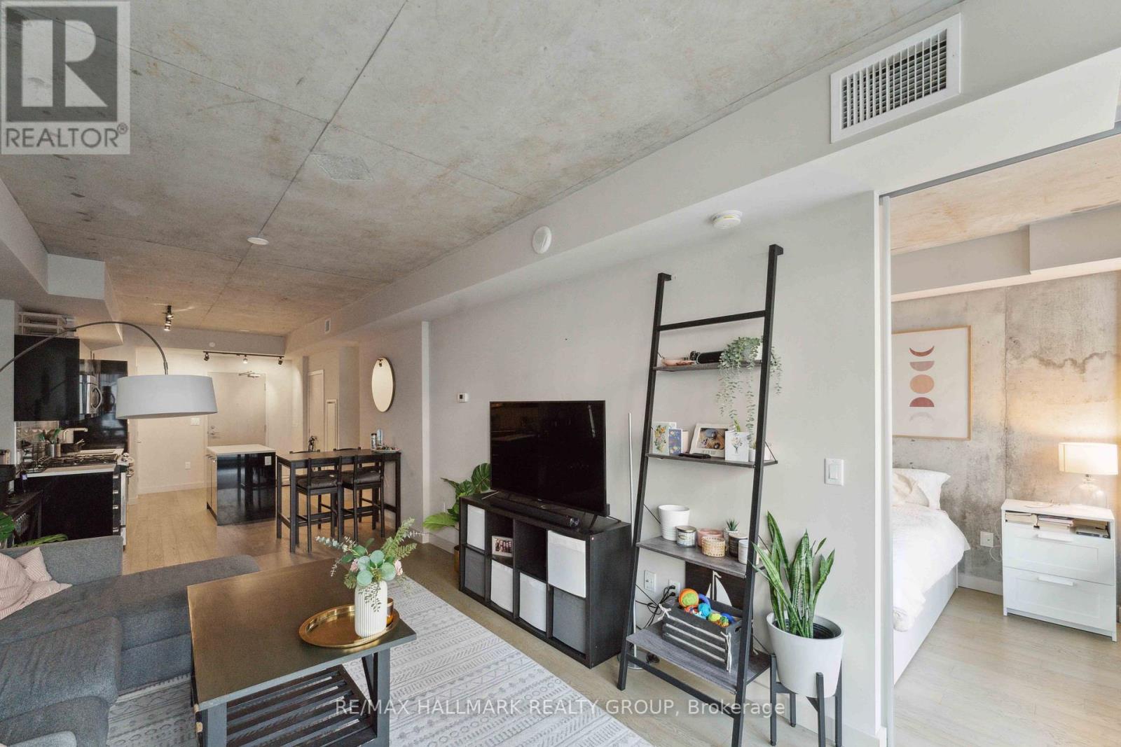 Photo 12 of 312 224 Lyon Street N, Ottawa ON
