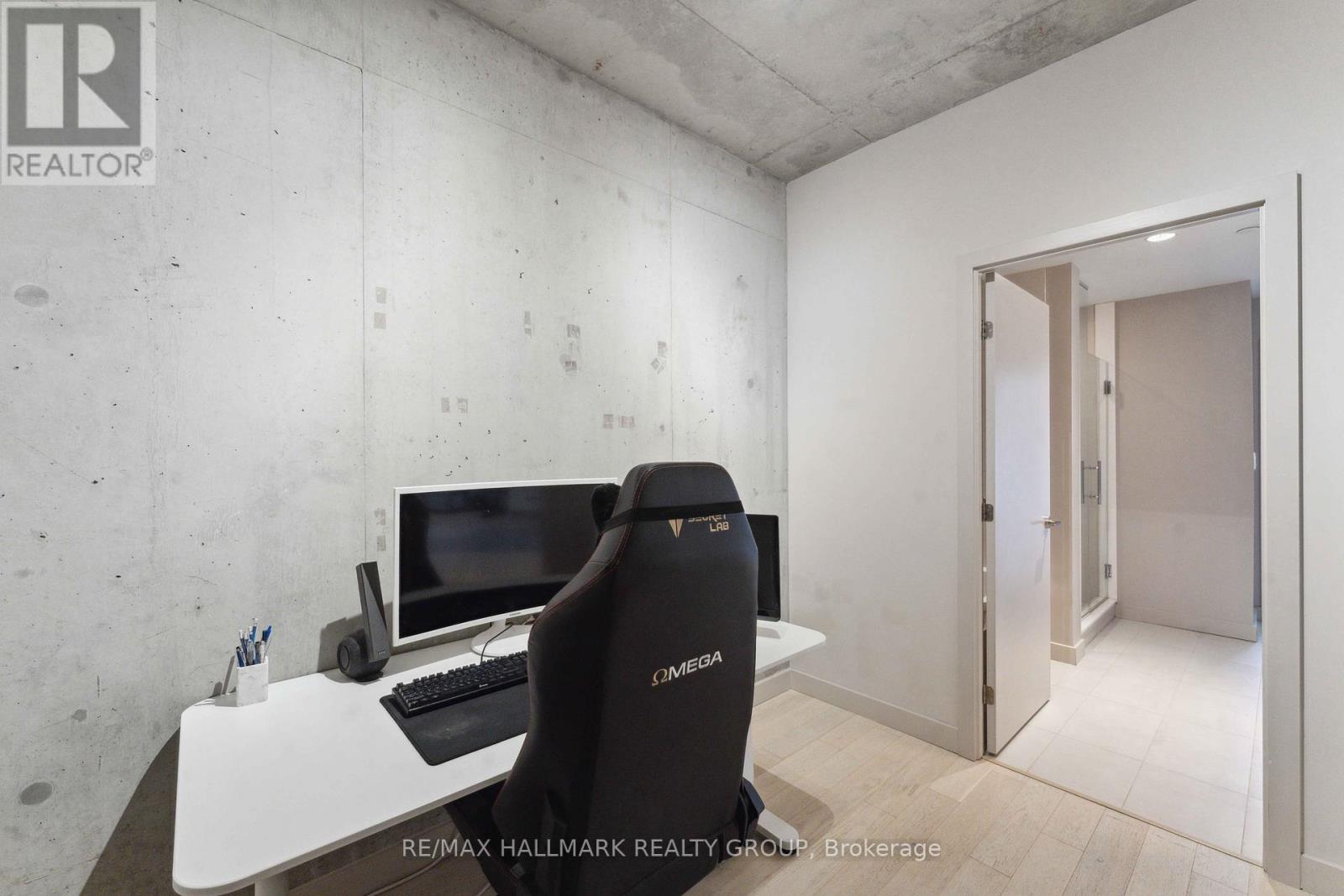 Photo 15 of 312 224 Lyon Street N, Ottawa ON