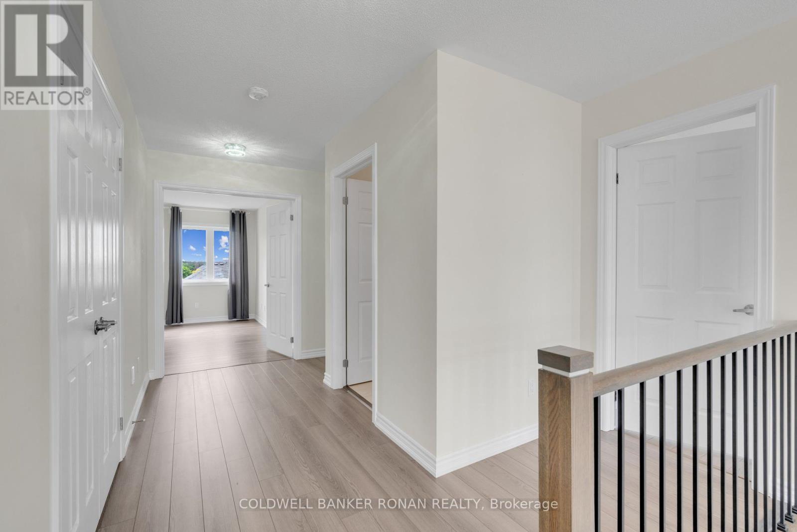 Photo 32 of 203 Roy Drive, Clearview ON