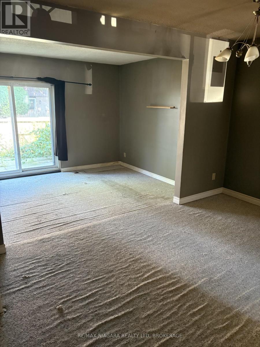 Photo 1 of 15 151 Linwell Road, St Catharines ON