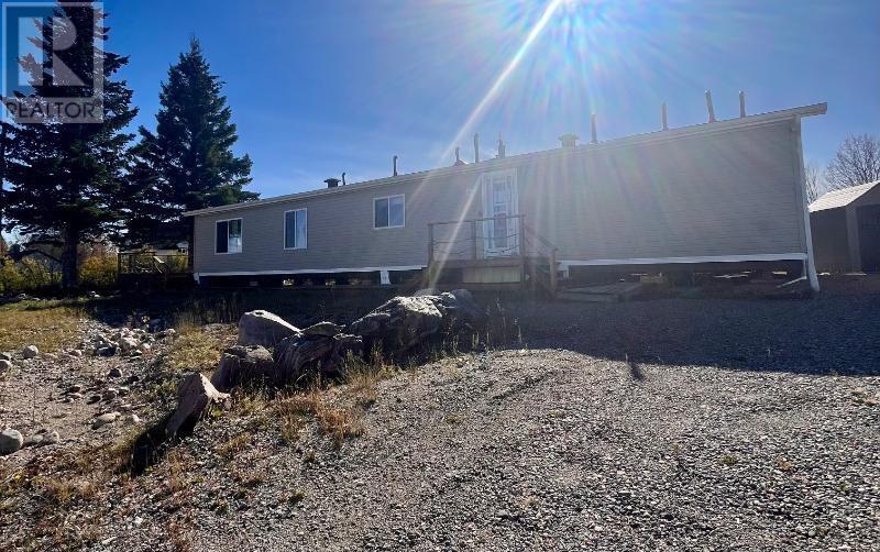 Photo 25 of 209 Algoma St, Nakina ON