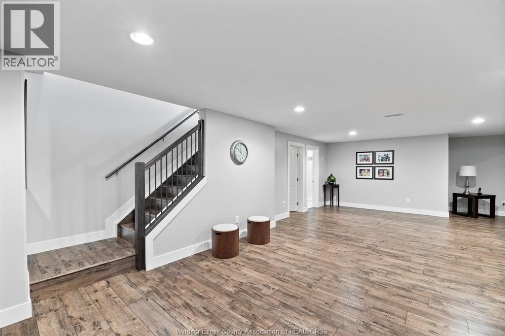 Photo 3 of 8409 Aalbers Crescent, Amherstburg ON