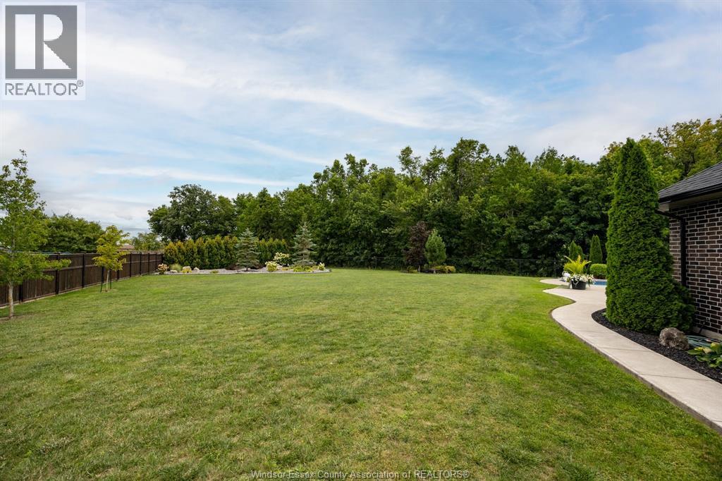 Photo 26 of 8409 Aalbers Crescent, Amherstburg ON