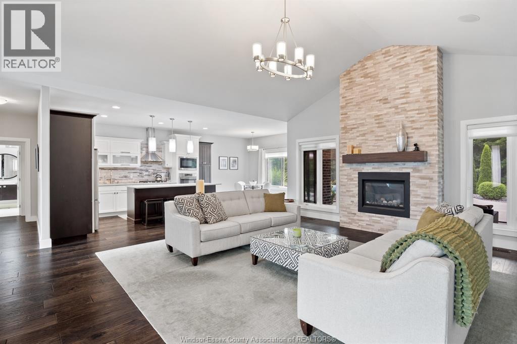 Photo 22 of 8409 Aalbers Crescent, Amherstburg ON