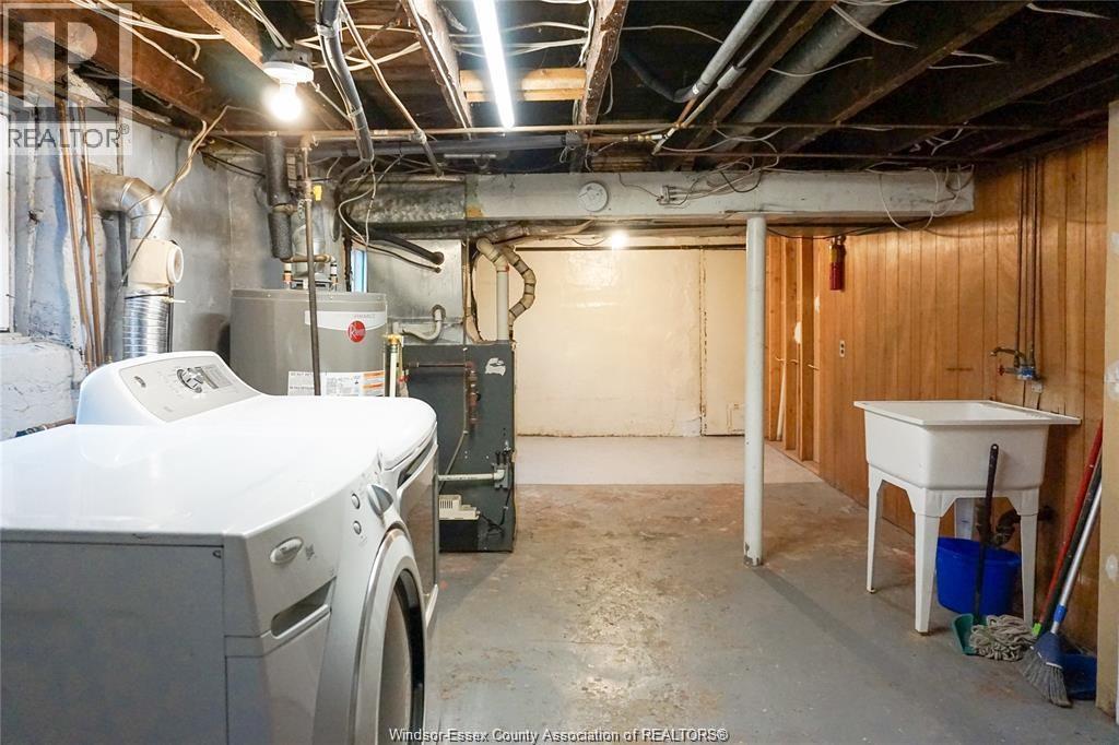Photo 20 of 3742 Montcalm Street, Windsor ON