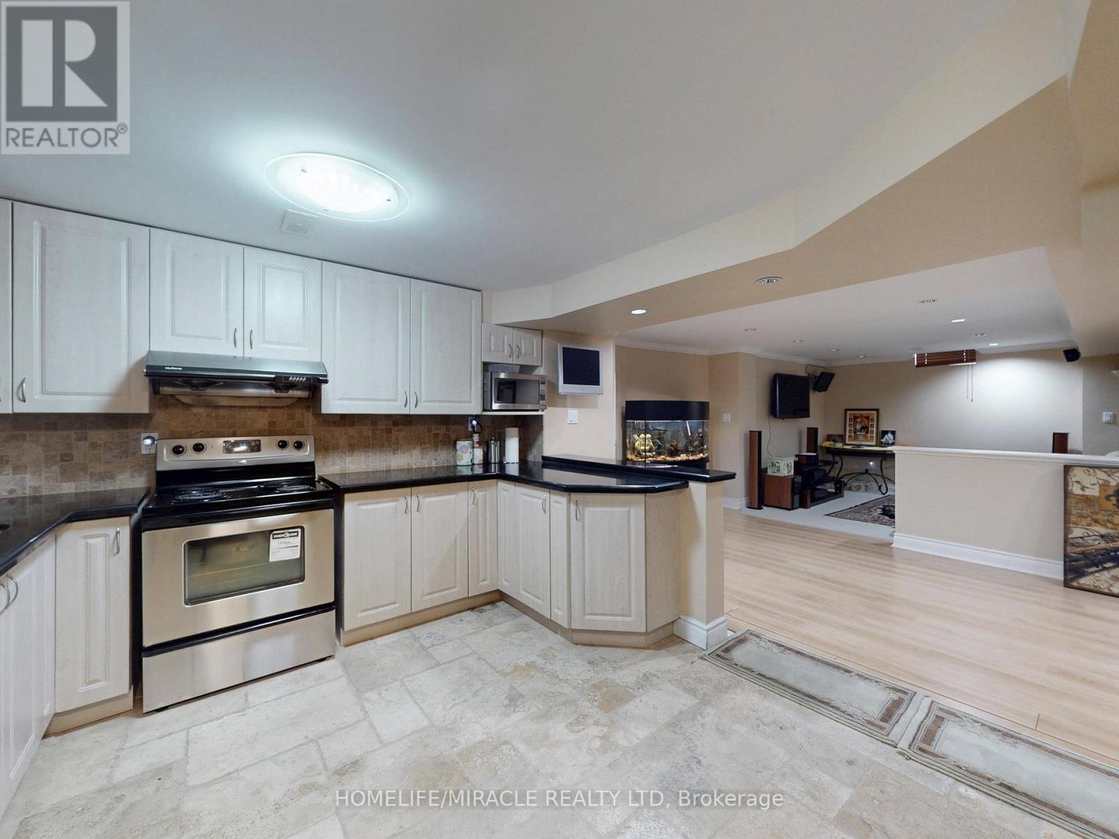 Photo 48 of 115 Long Meadow Road, Brampton ON