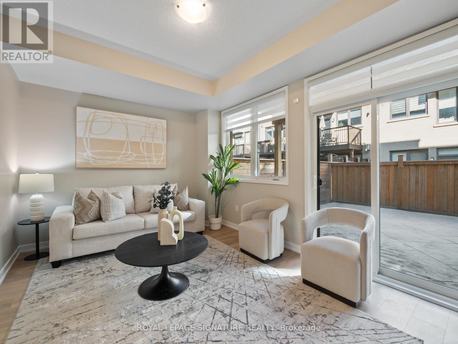 Photo 6 of 217 Huguenot Road, Oakville ON