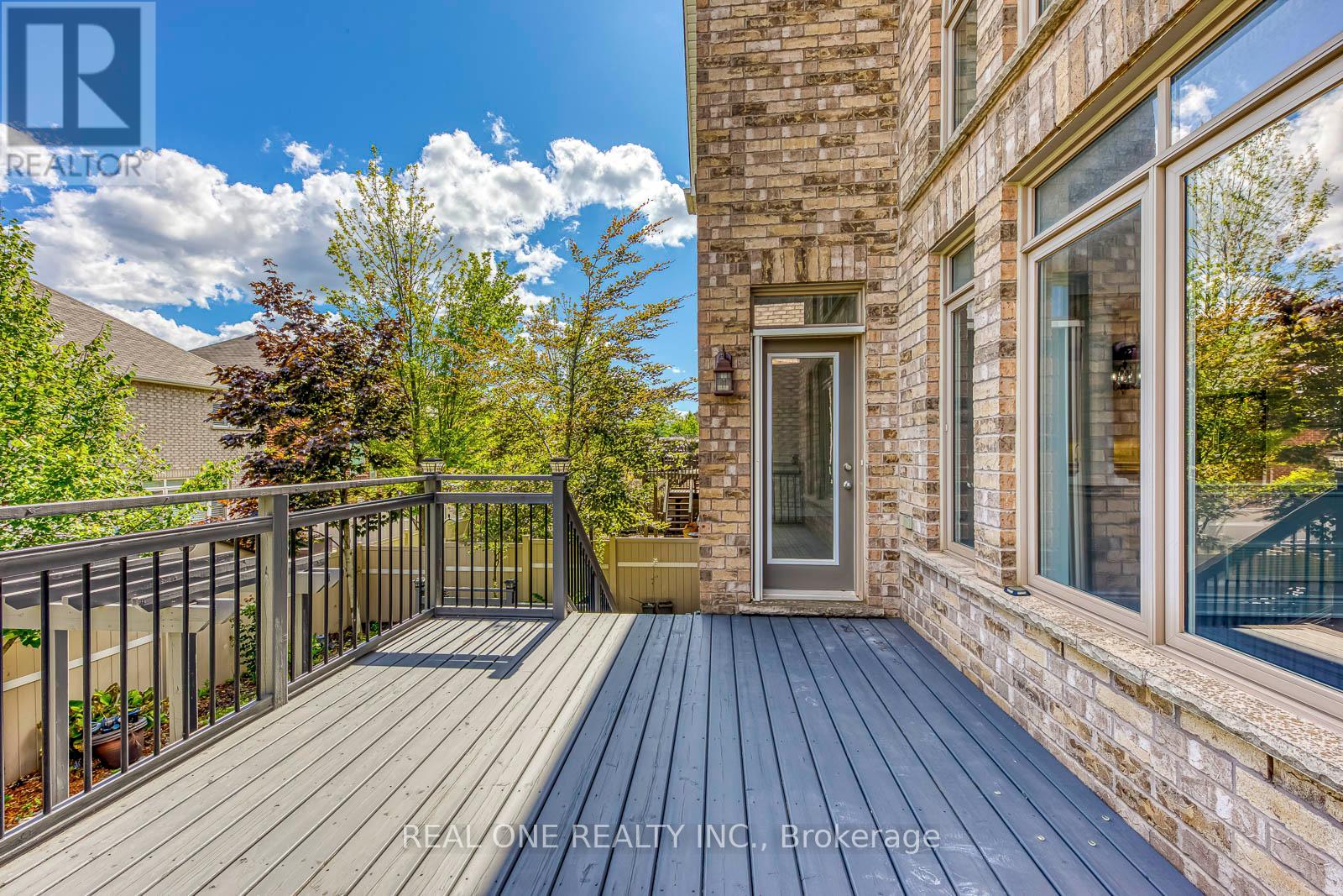 Photo 16 of 1342 Kestell Boulevard, Oakville ON