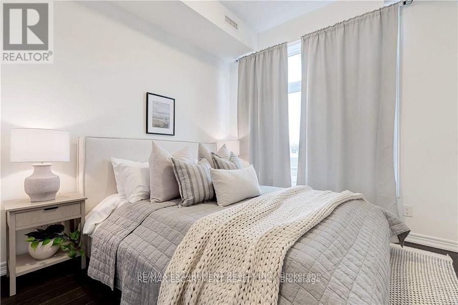 Photo 16 of 110 457 Plains Road E, Burlington ON