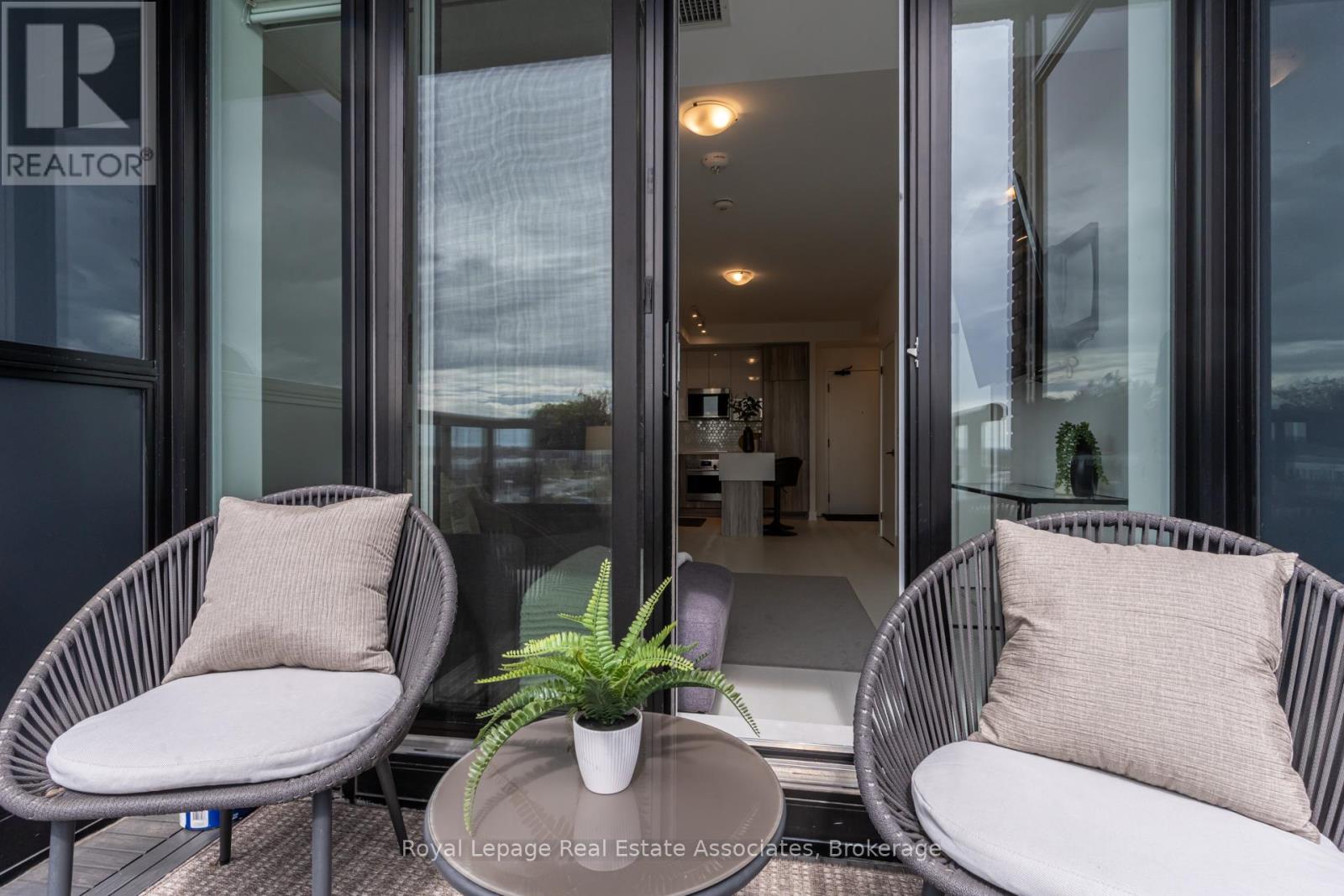 Photo 36 of 607 2481 Taunton Road, Oakville ON