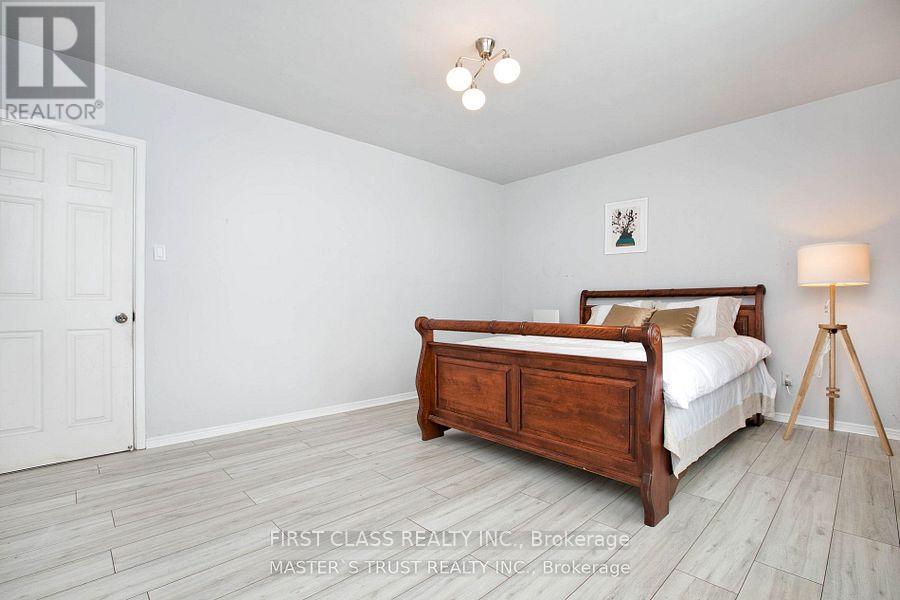 Photo 14 of 7 2910 Keele Street, Toronto ON