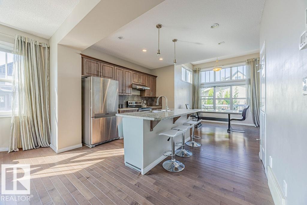 Photo 19 of 9840 220 St Nw, Edmonton AB