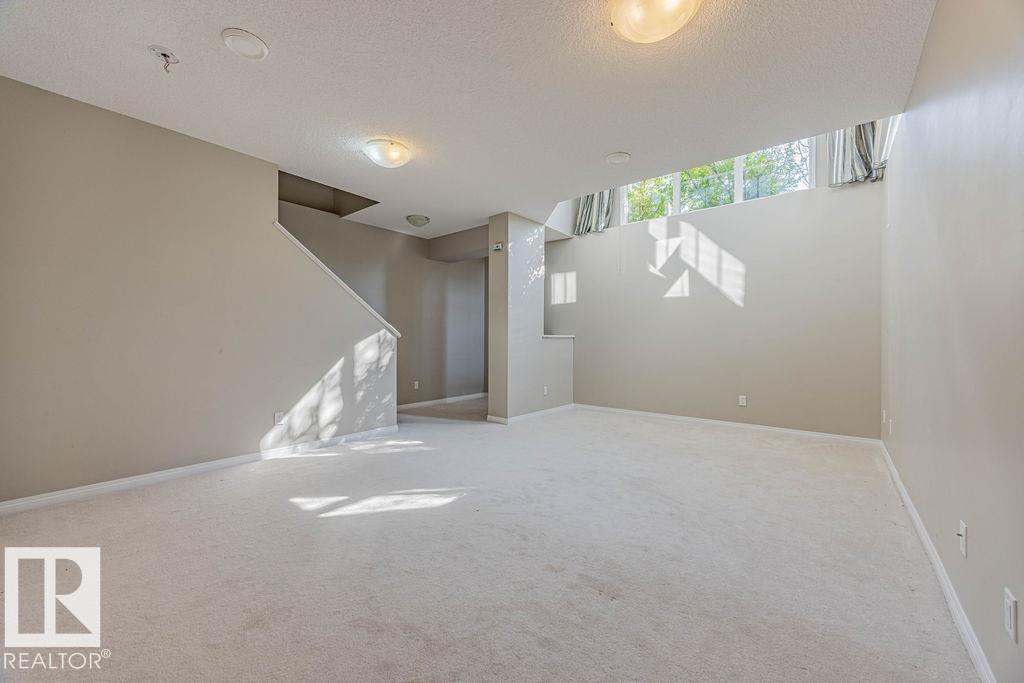 Photo 40 of 9840 220 St Nw, Edmonton AB