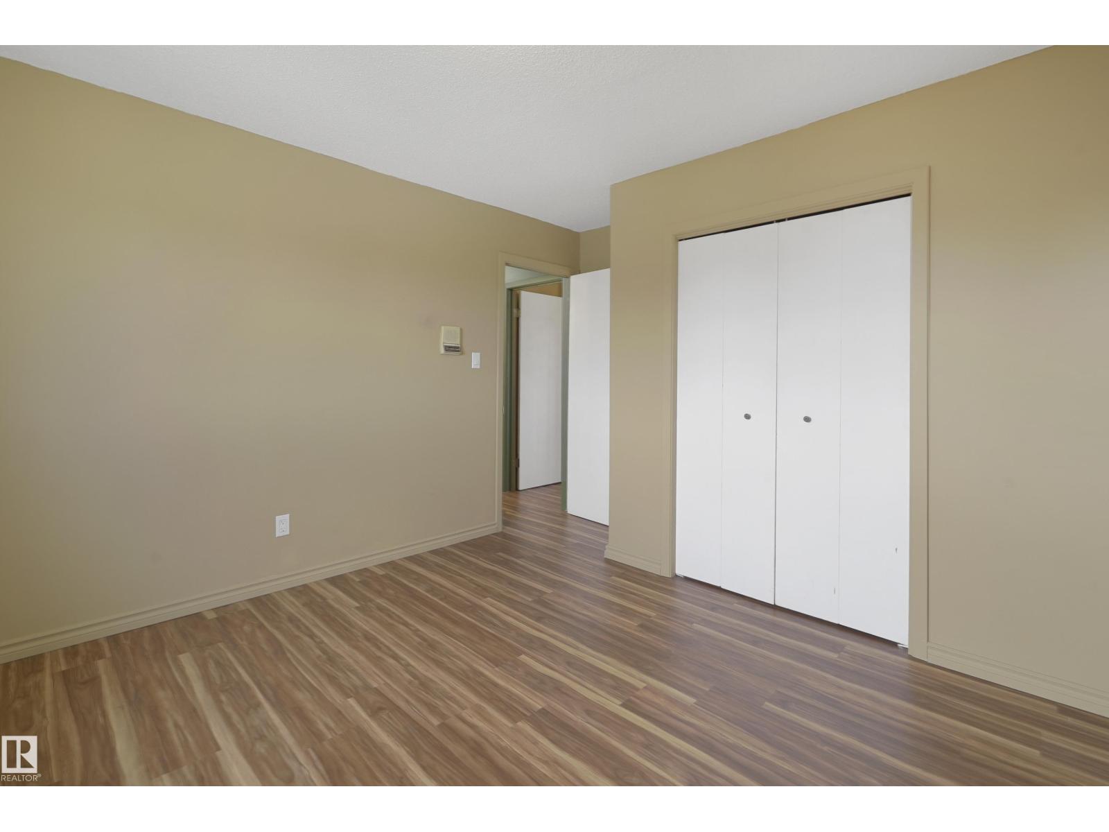 Photo 31 of 15447 103 St Nw, Edmonton AB