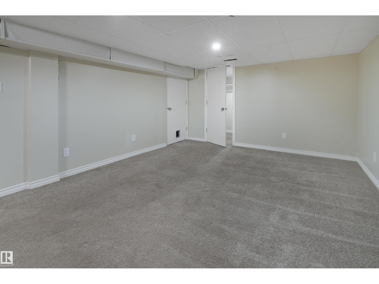 Photo 42 of 15447 103 St Nw, Edmonton AB