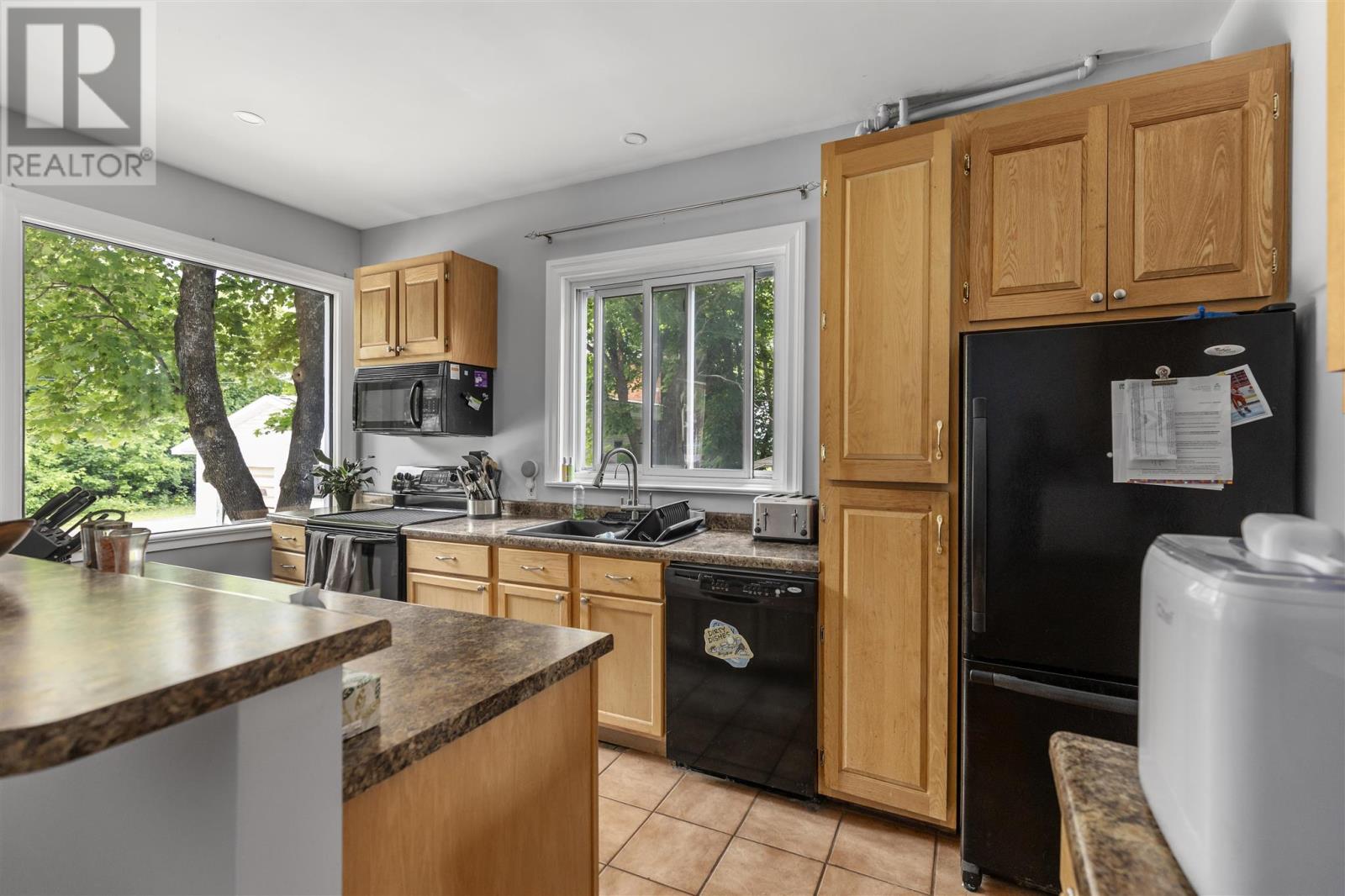 Photo 7 of 58 Lansdowne Ave, Sault Ste Marie ON