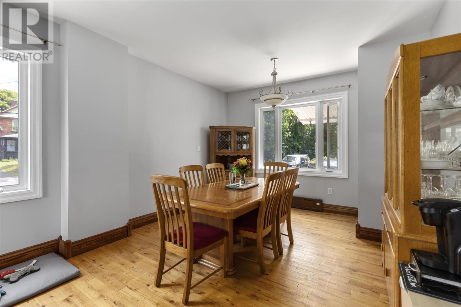 Photo 19 of 58 Lansdowne Ave, Sault Ste Marie ON