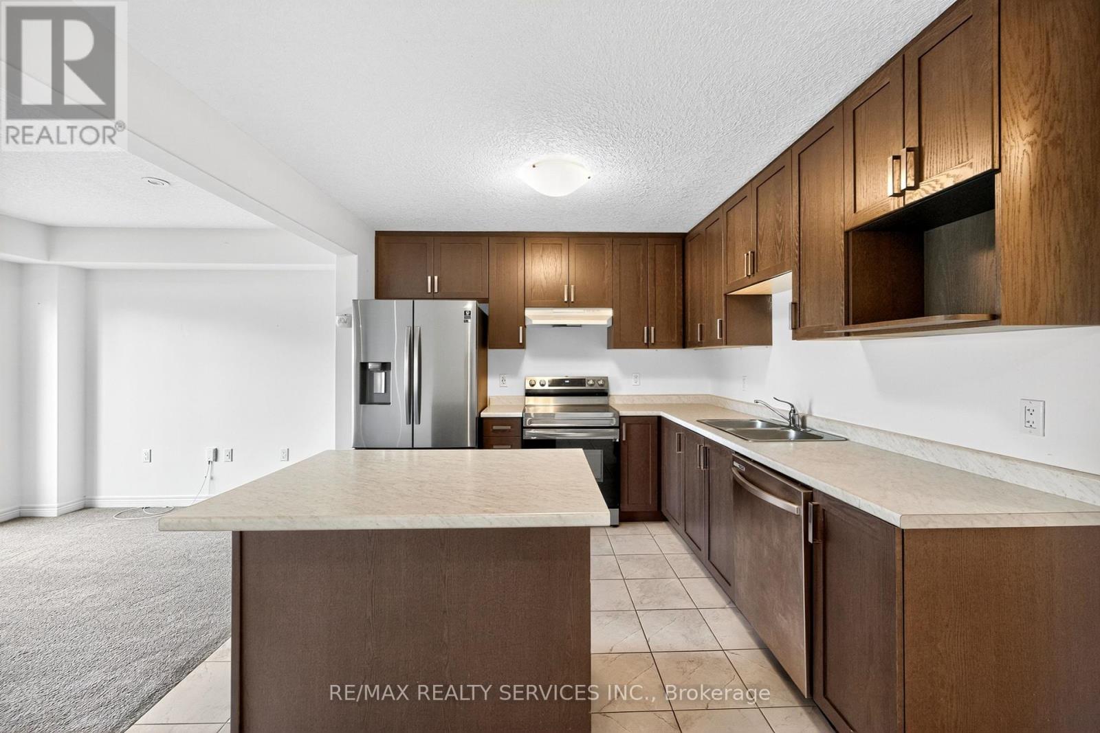 Photo 39 of 119 Stan Baker Boulevard, Grey Highlands ON