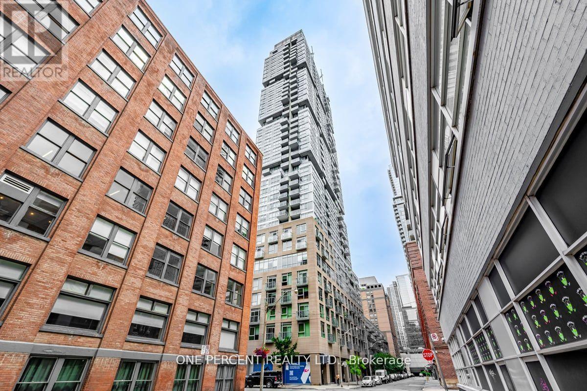 Photo 24 of 426 30 Nelson Street, Toronto ON