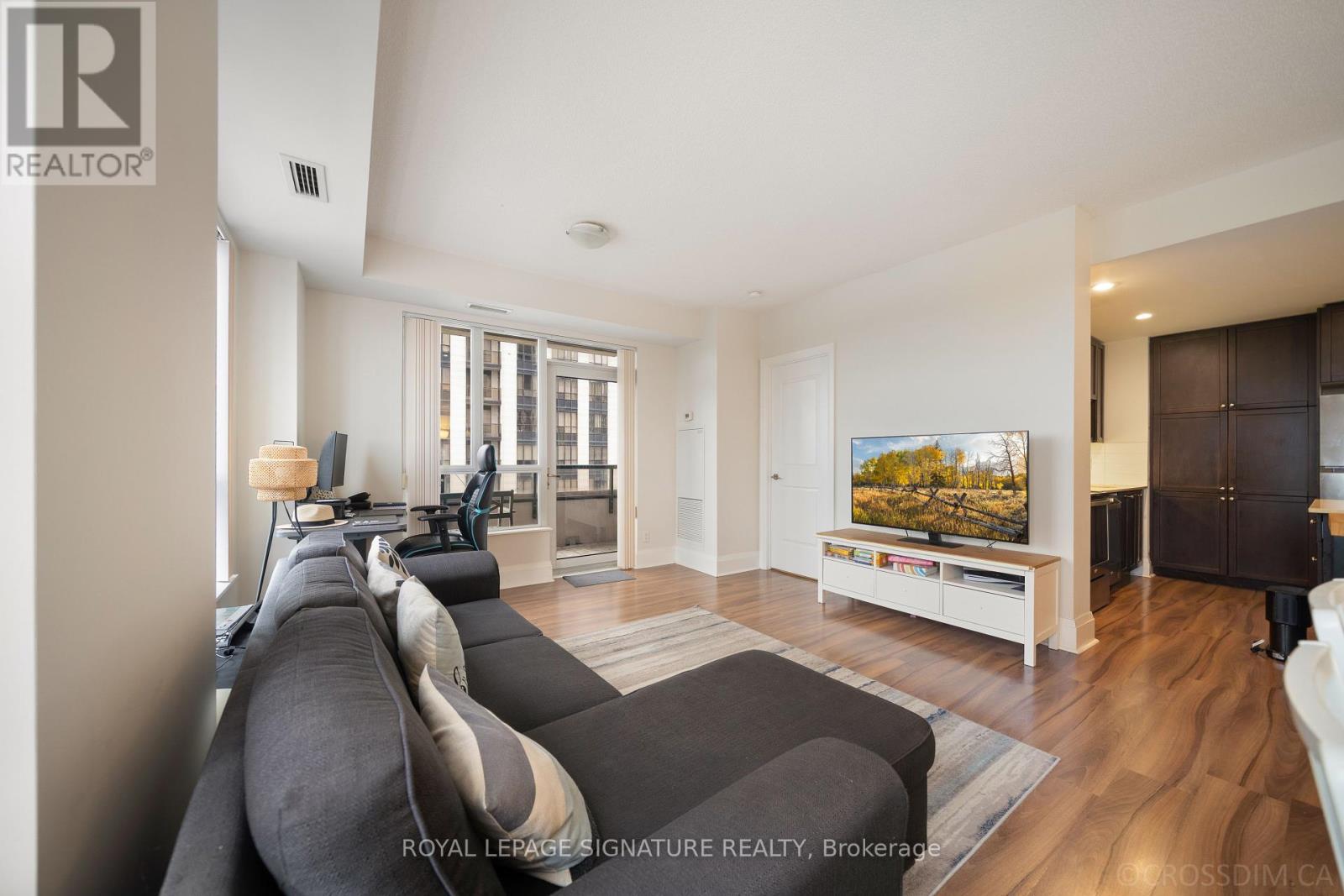 Photo 13 of 825 100 Harrison Garden Boulevard, Toronto ON