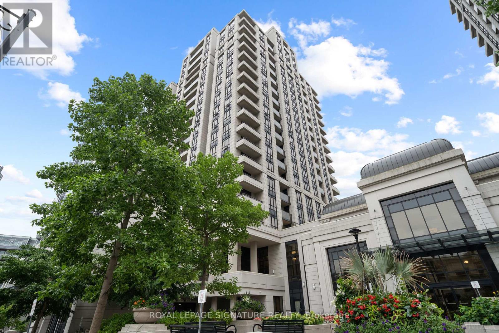 Photo 16 of 825 100 Harrison Garden Boulevard, Toronto ON