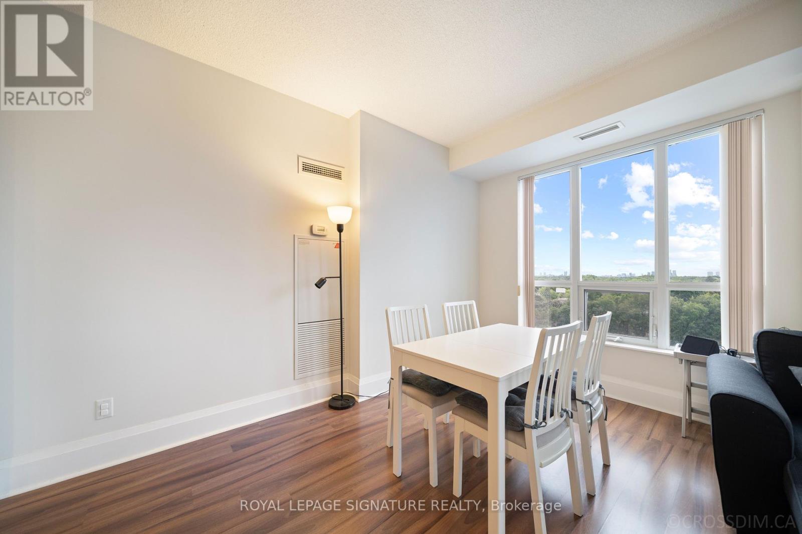 Photo 10 of 825 100 Harrison Garden Boulevard, Toronto ON