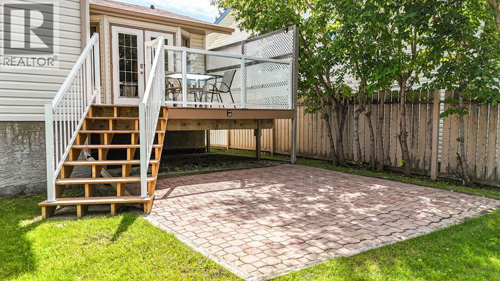 Photo 1 of 66 Edwards Crescent, Red Deer AB