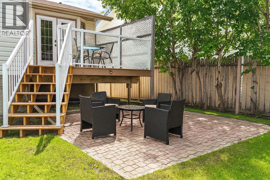 Photo 22 of 66 Edwards Crescent, Red Deer AB