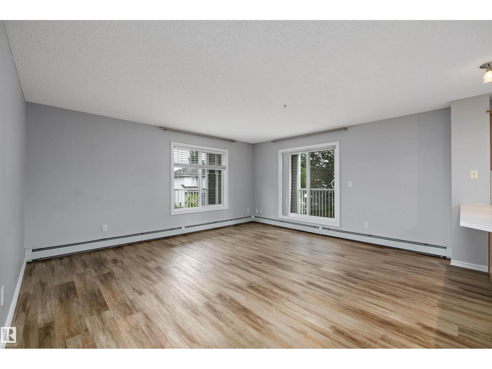 Photo 28 of 201 4407 23 St Nw, Edmonton AB