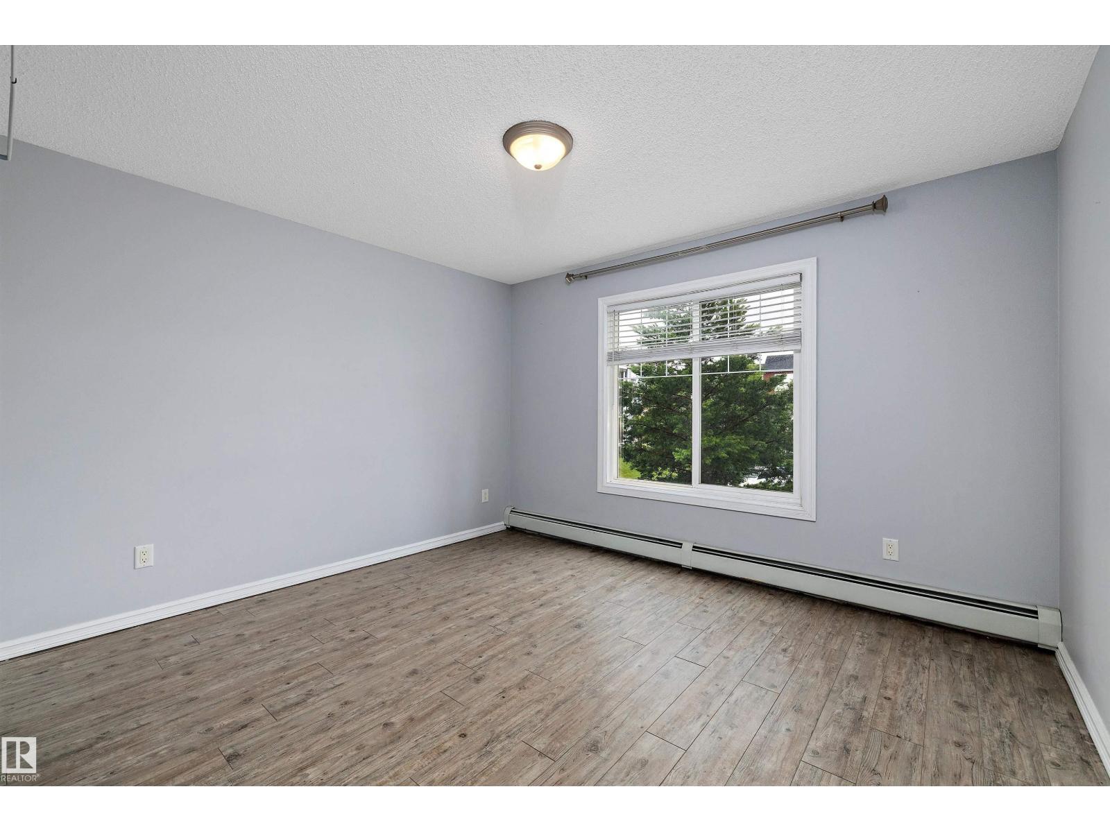 Photo 6 of 201 4407 23 St Nw, Edmonton AB