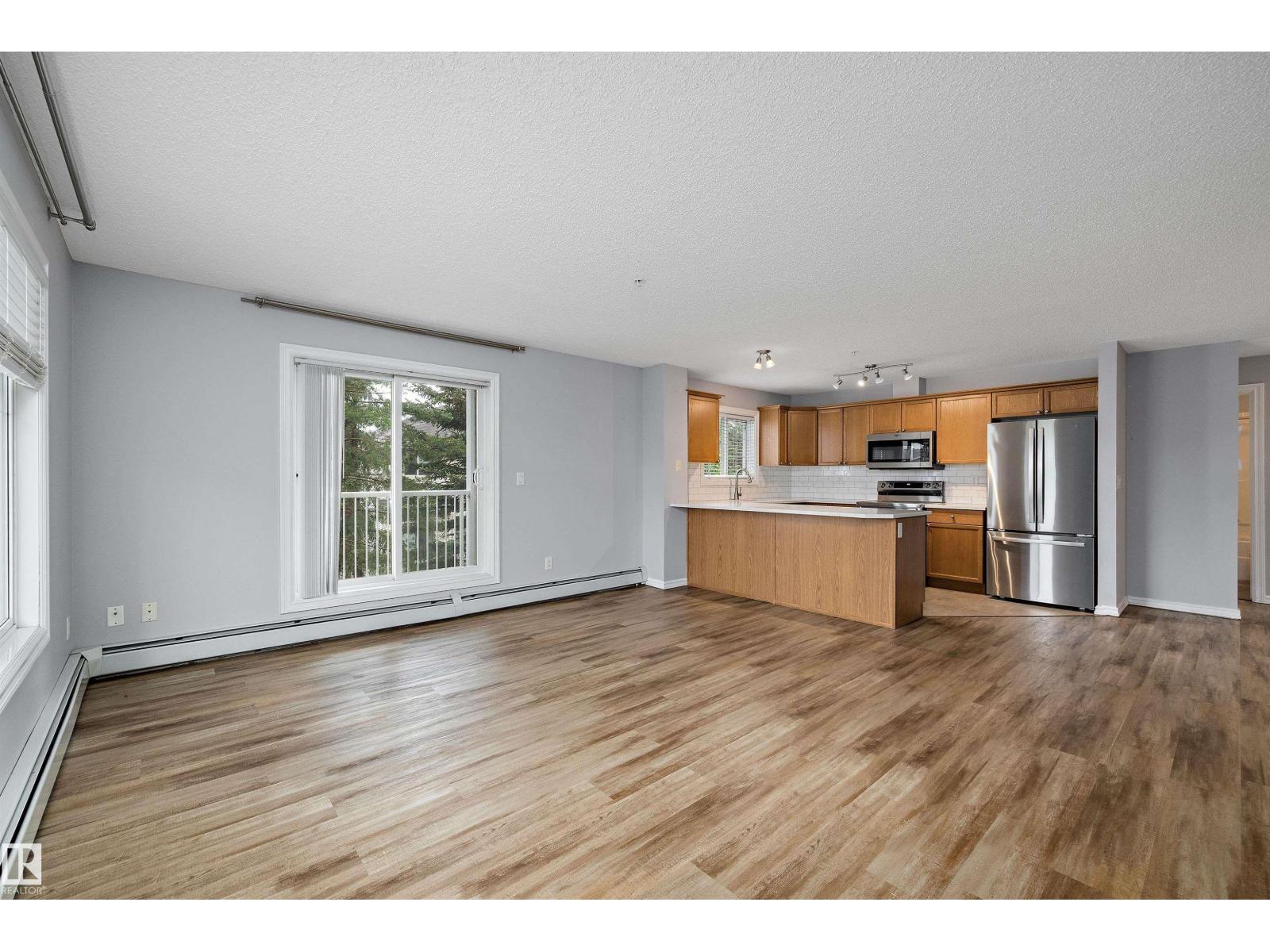 Photo 1 of 201 4407 23 St Nw, Edmonton AB