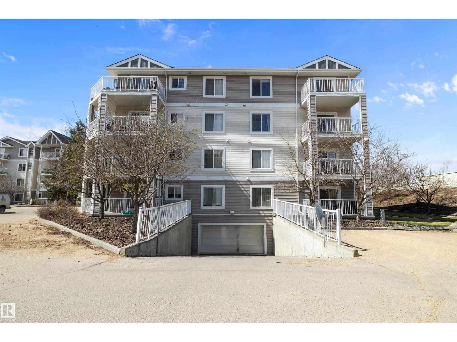 Photo 23 of 201 4407 23 St Nw, Edmonton AB