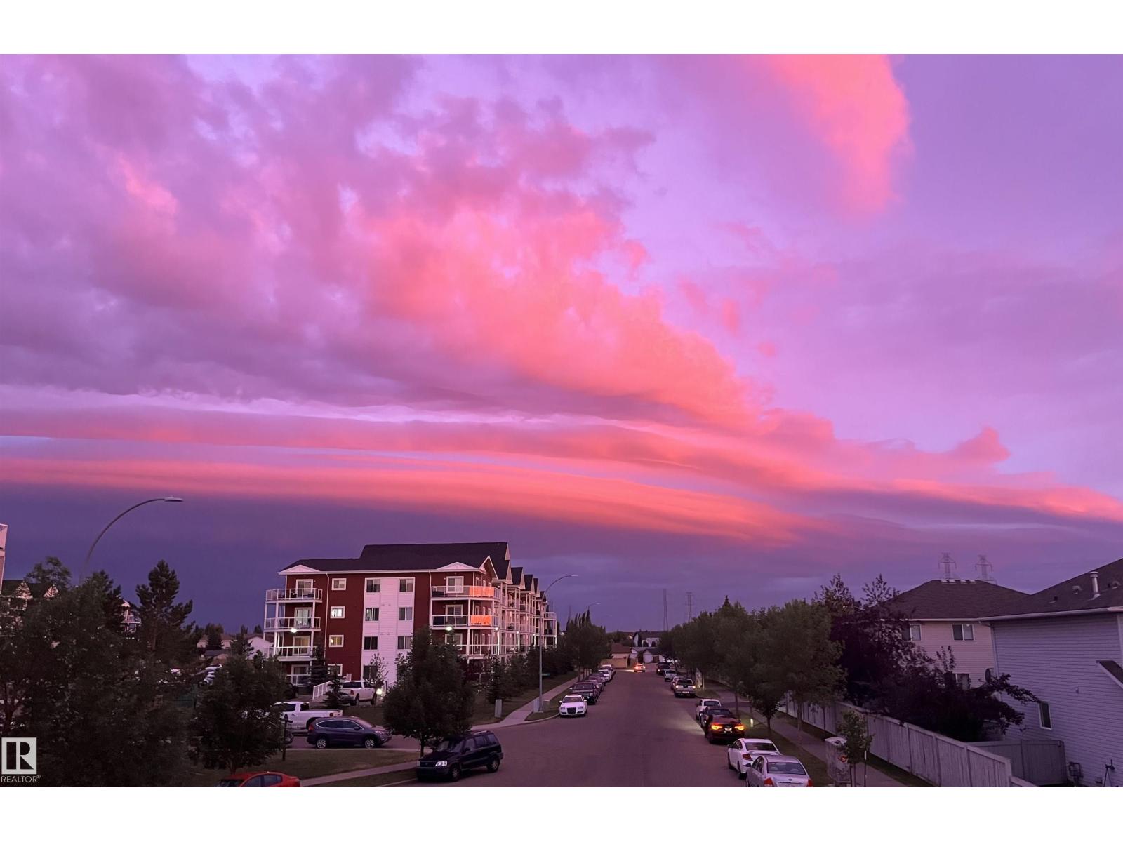 Photo 12 of 201 4407 23 St Nw, Edmonton AB