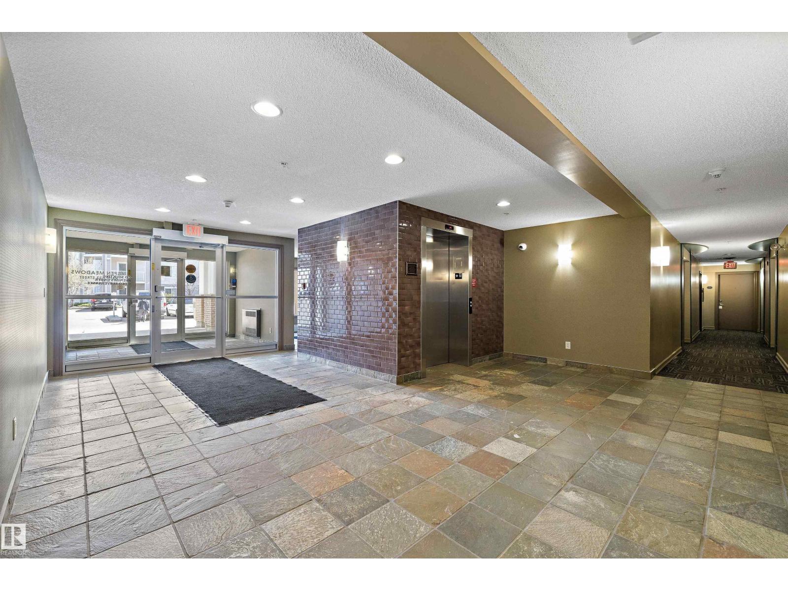 Photo 4 of 201 4407 23 St Nw, Edmonton AB
