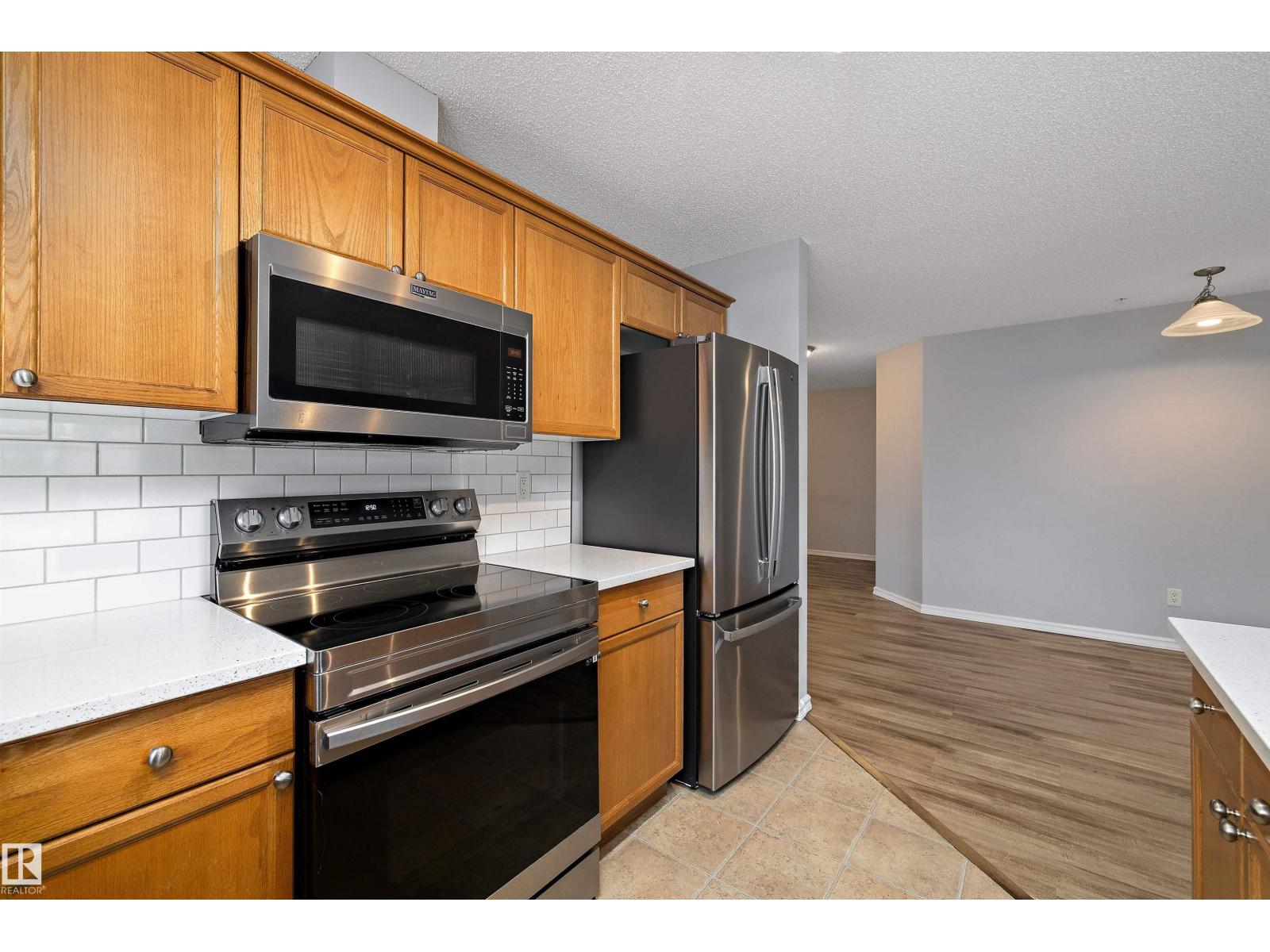 Photo 15 of 201 4407 23 St Nw, Edmonton AB