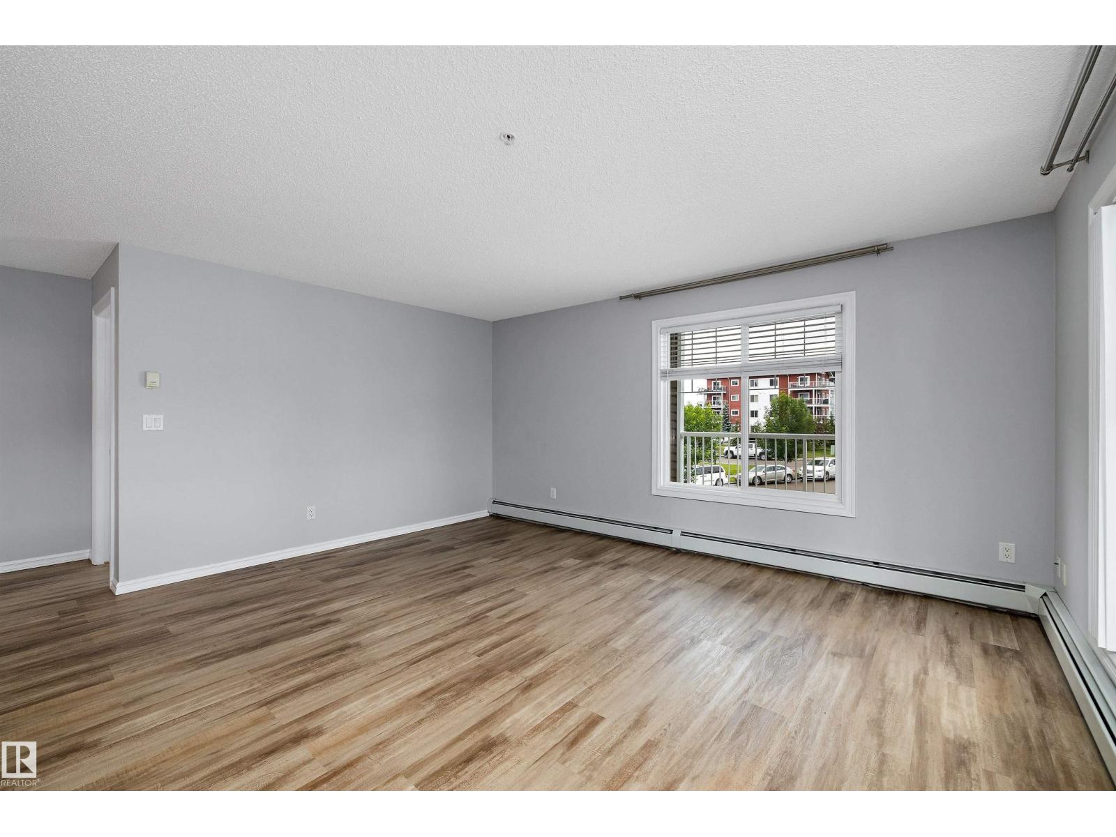 Photo 35 of 201 4407 23 St Nw, Edmonton AB