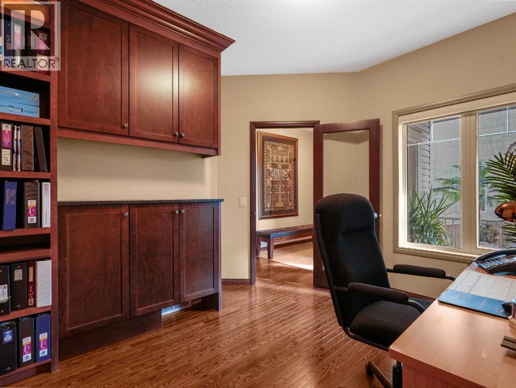 Photo 10 of 248 Aspenmere Close, Chestermere AB