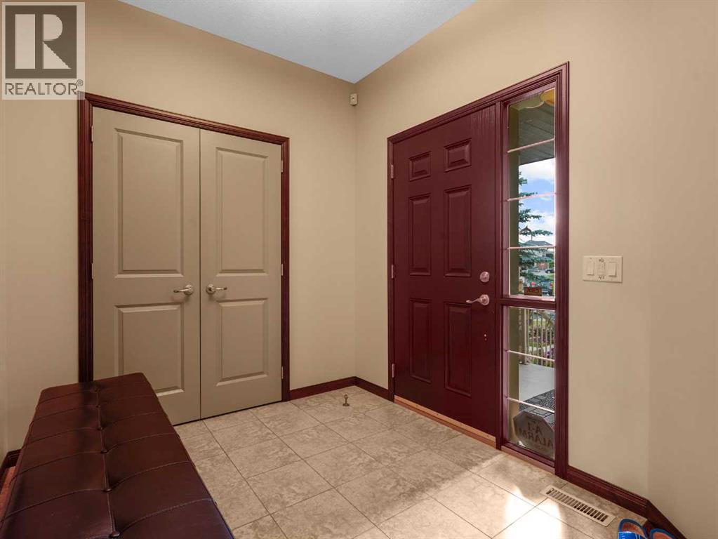 Photo 33 of 248 Aspenmere Close, Chestermere AB