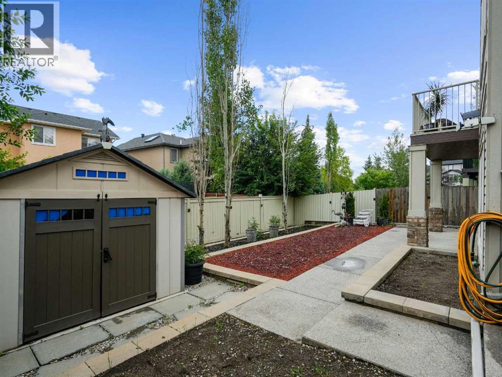 Photo 22 of 248 Aspenmere Close, Chestermere AB