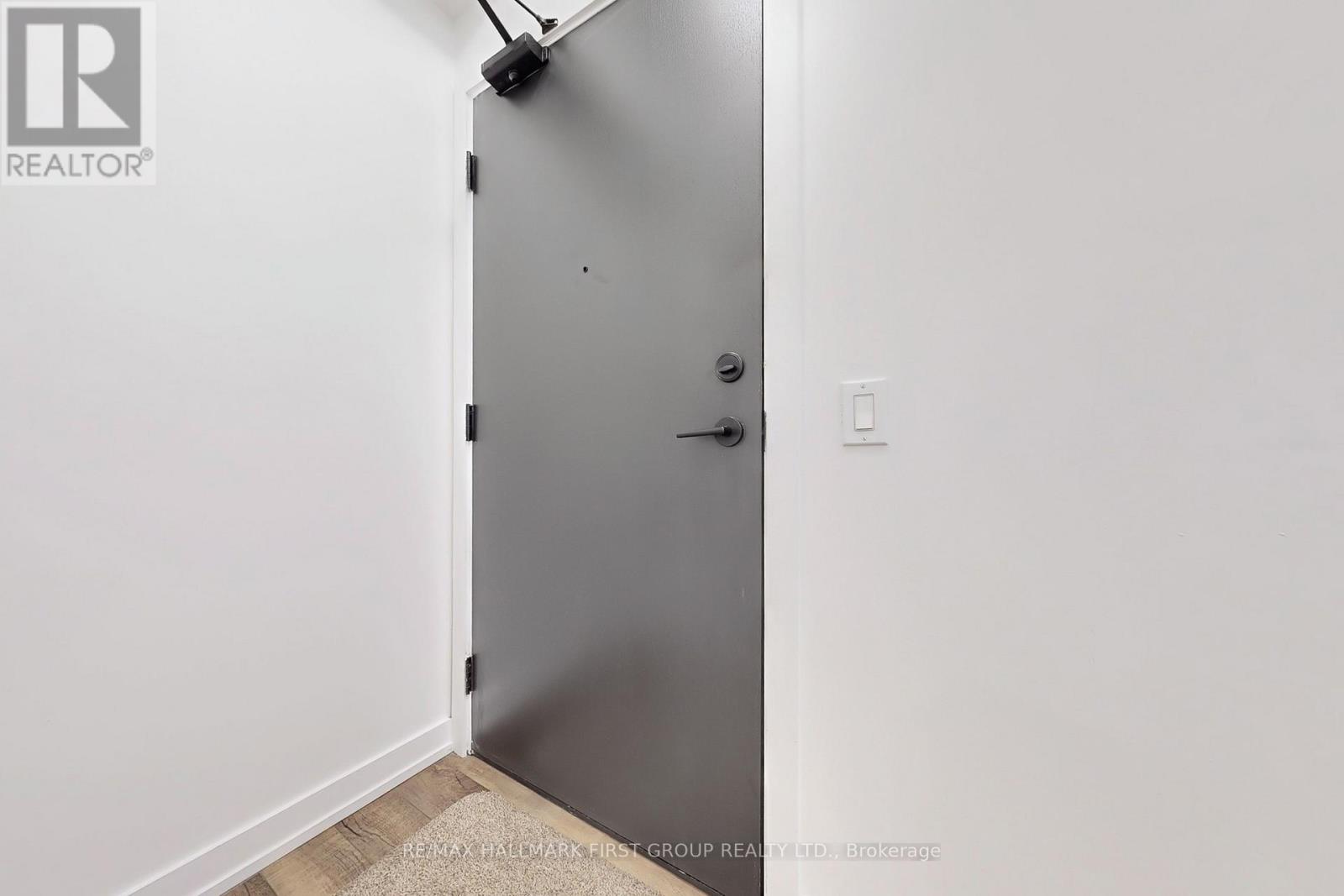 Photo 2 of 1607 1480 Bayly Street, Pickering ON
