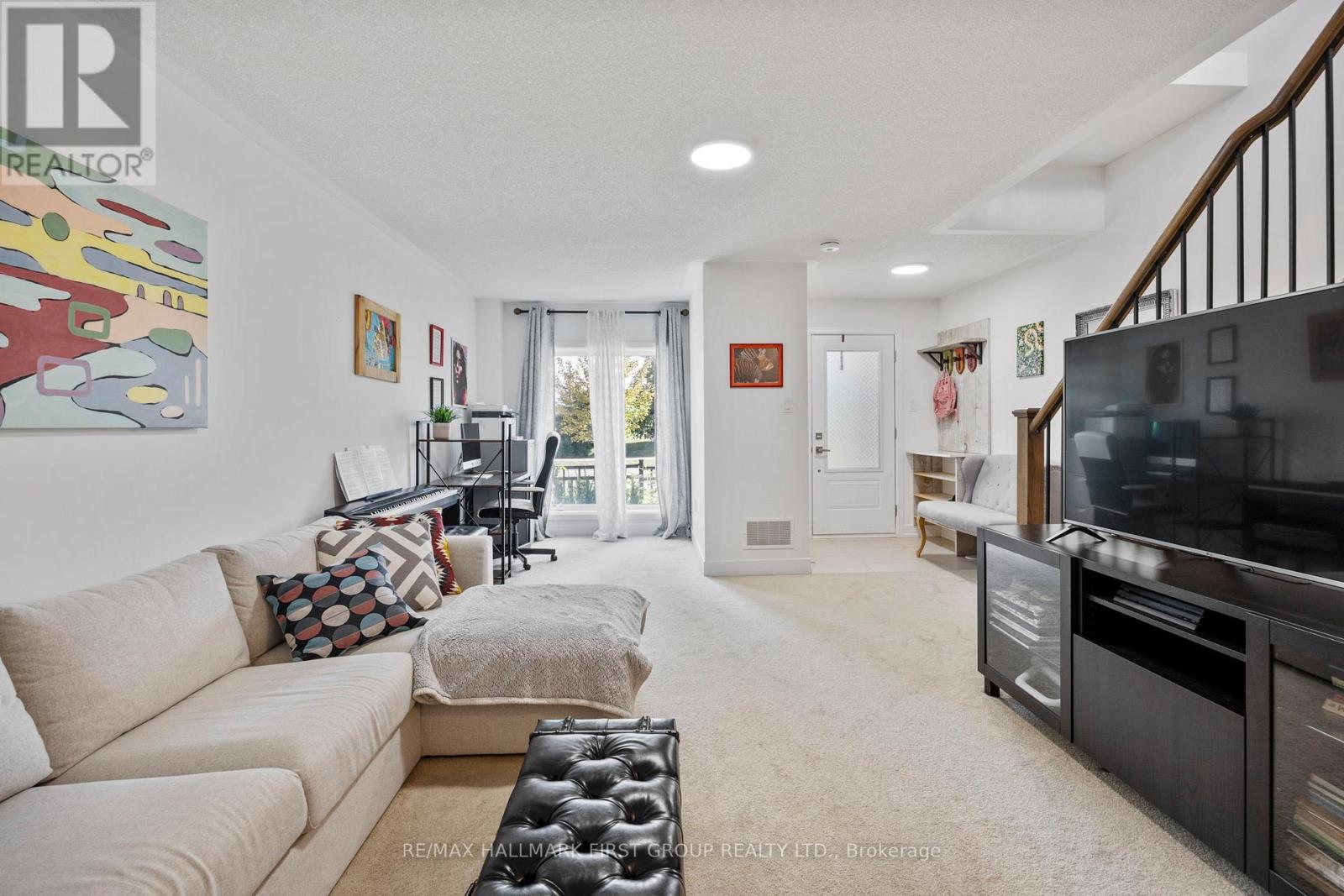 Photo 16 of 79 7 Shawfield Way, Whitby ON